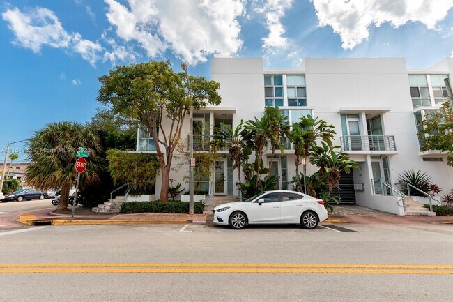 Foto del edificio - 600 76th St