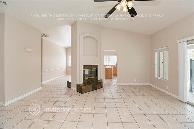 Foto del edificio - 6105 Desert Haven Rd