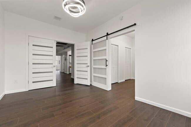 Foto del edificio - 51 Wegman Pkwy
