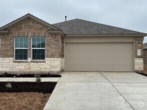 Building Photo - 340 Escondido Cir