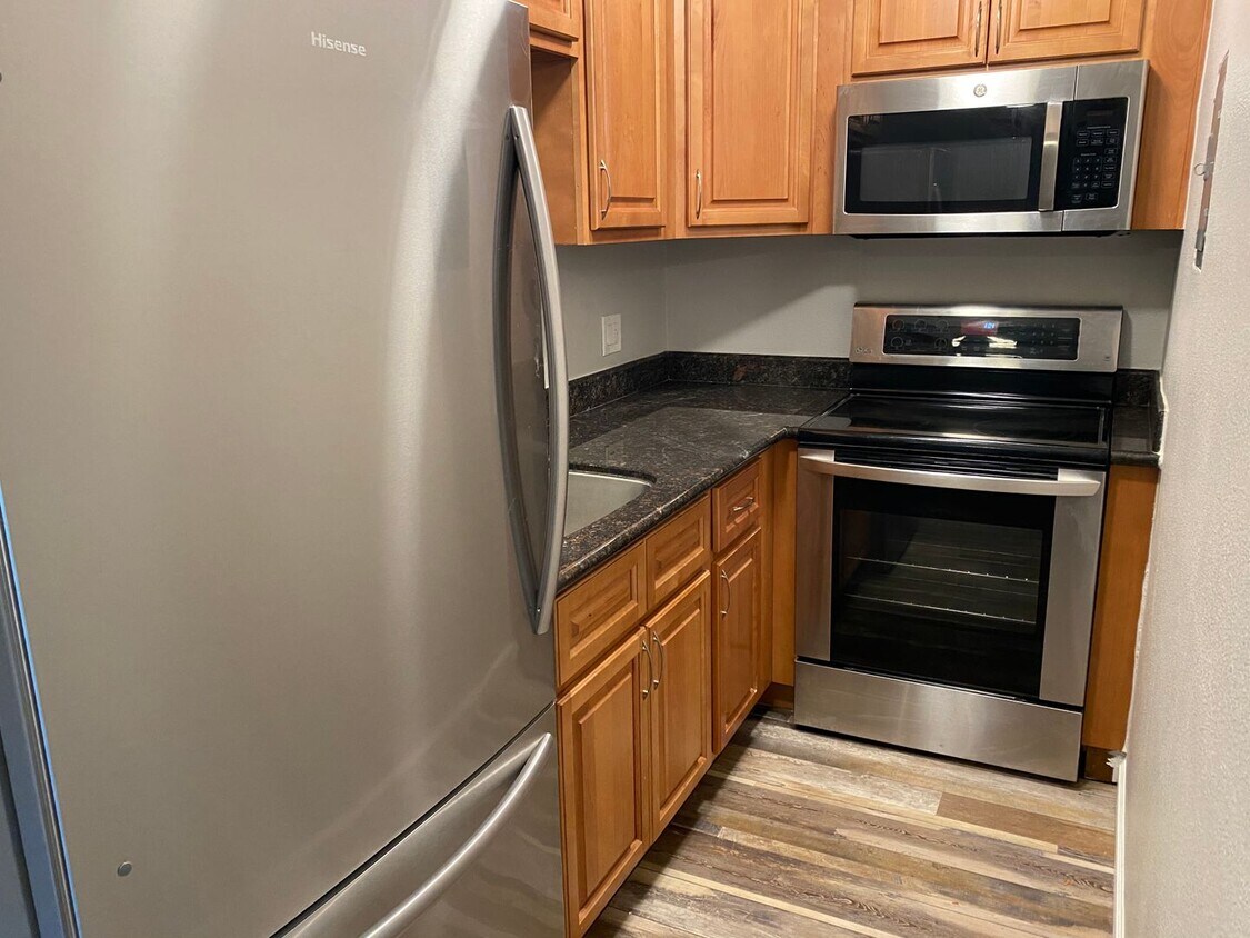 Foto principal - Remodeled 1 Bedroom 1 Bath Condo in Desira...