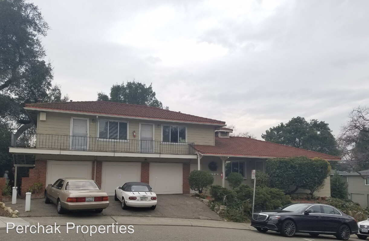 Foto principal - 1501-1505 Carmel Dr