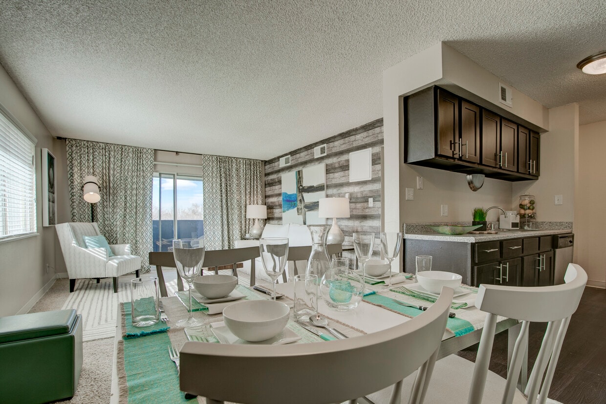 Advenir at Cherry Creek North Apartments Denver, CO