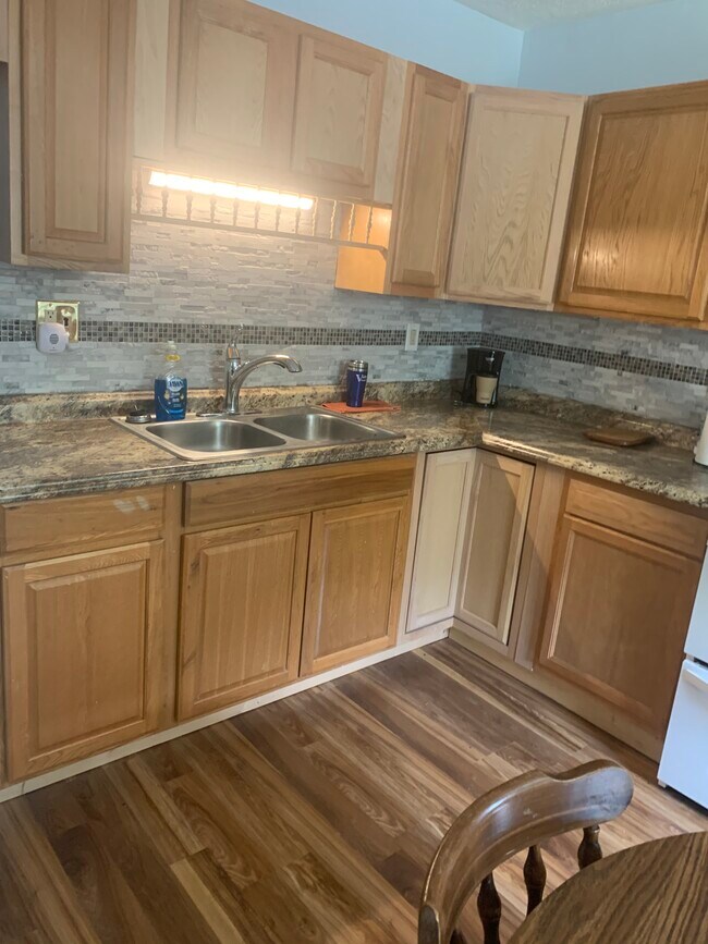 Foto del edificio - 54325 Pipe Creek Rd