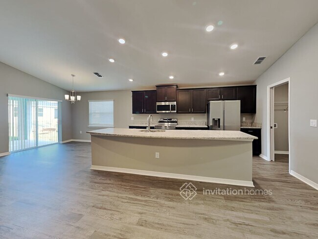 Building Photo - 3922 Willow Ridge Dr