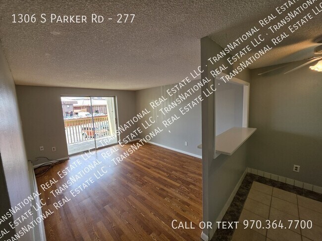 Building Photo - 1306 S Parker Rd