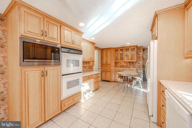 Foto del edificio - 5957 Upper Ridge Rd