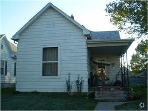 Building Photo - 1222 S 10th St