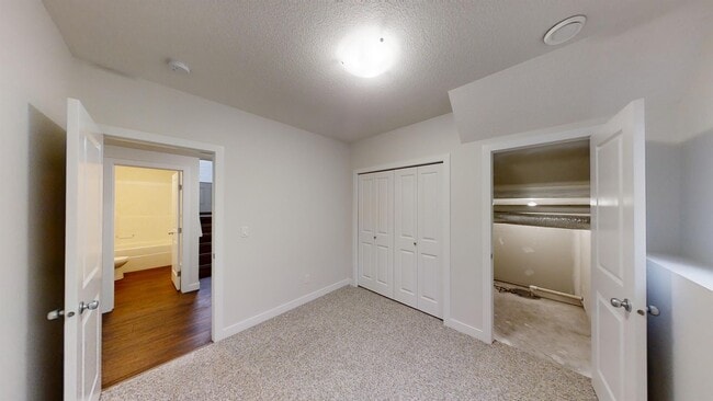 Building Photo - 9717 B 112 Ave