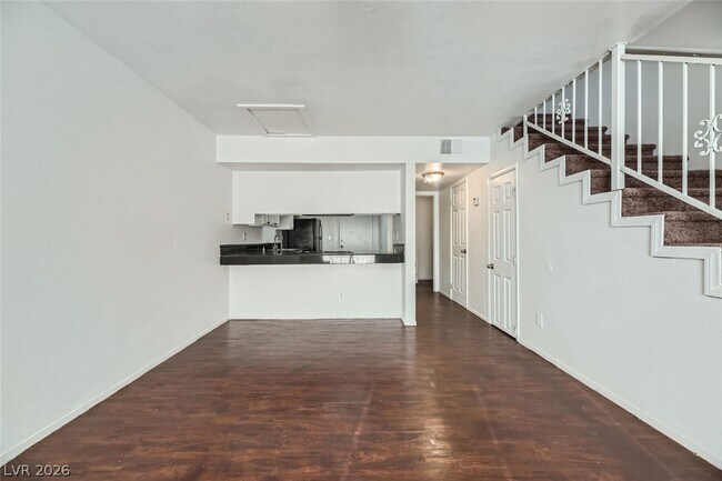 Building Photo - 76 N 27th St