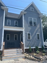 Building Photo - 8 Fales Pl