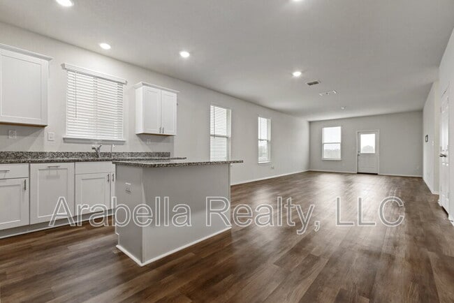 Foto del edificio - 440 Lynwood Gold