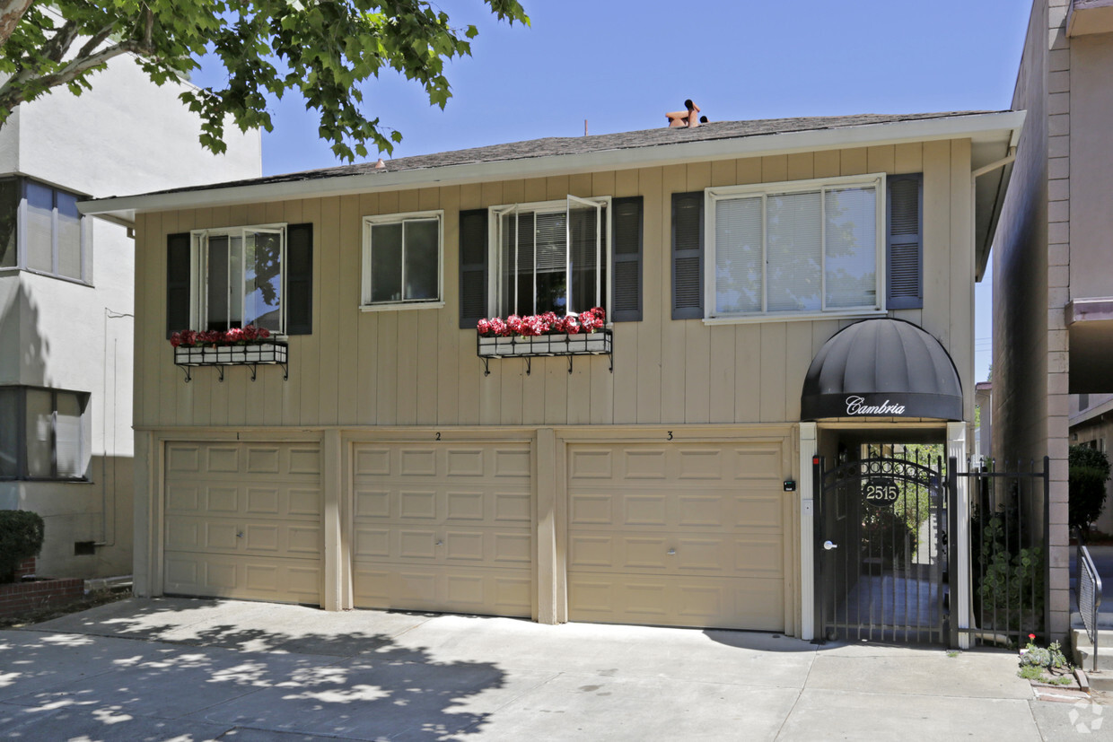 Primary Photo - Cambria Apartments