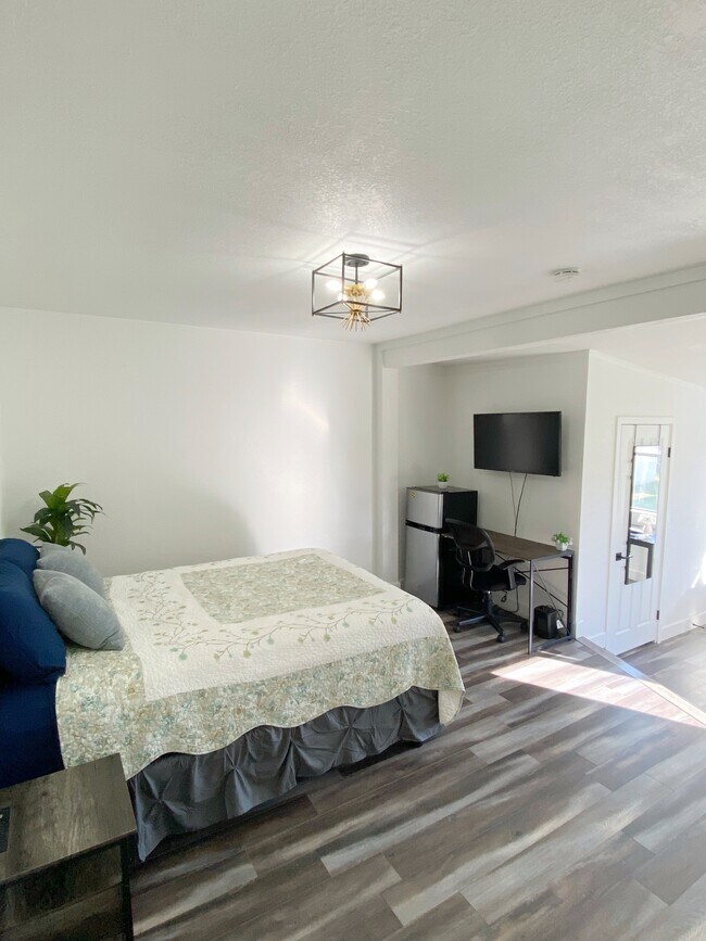 Foto del edificio - 416 N Lee Ave