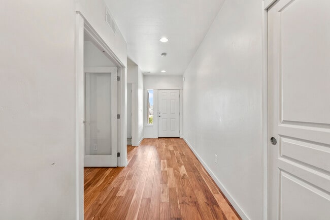 Building Photo - 120 S Voyage Ave