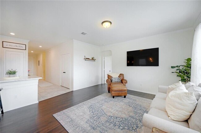 Building Photo - 7910 Arezzo Dr