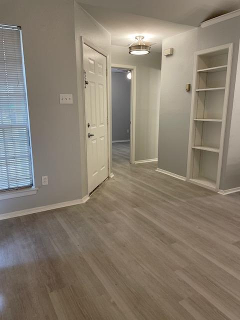 Building Photo - 12200 Thompkins Dr