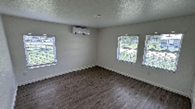 Building Photo - 110 Rabe Rd