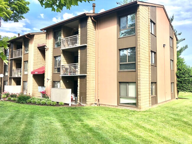 Building Photo - 6091 Majors Ln
