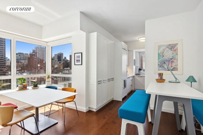 Foto del edificio - 200 E 94th St