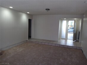 Building Photo - 212 Bradshaw Way