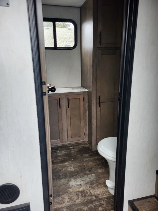 Foto del edificio - 12004 47th Dr NE