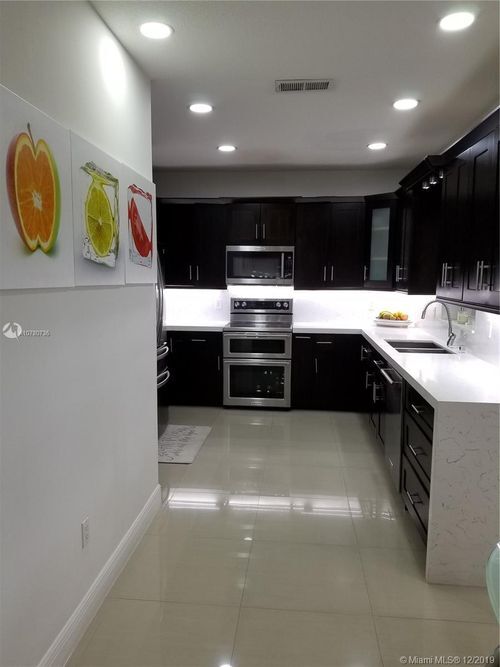 Foto del edificio - 10983 NW 48th Ln