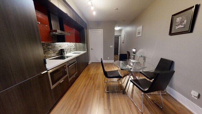 Building Photo - 300 Front St W