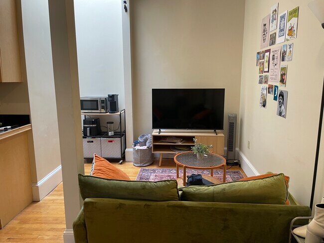 Foto del edificio - 903 Beacon St
