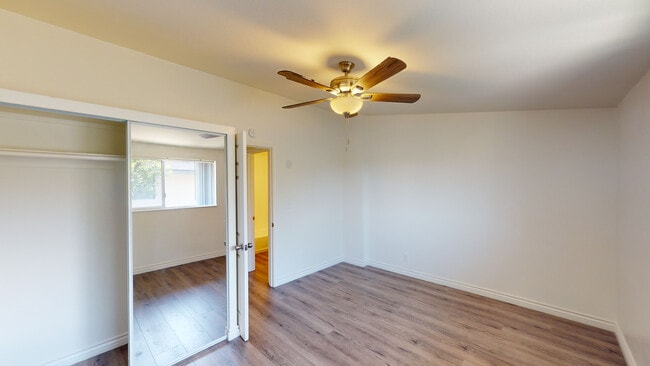 Building Photo - Orange Grove Apartments