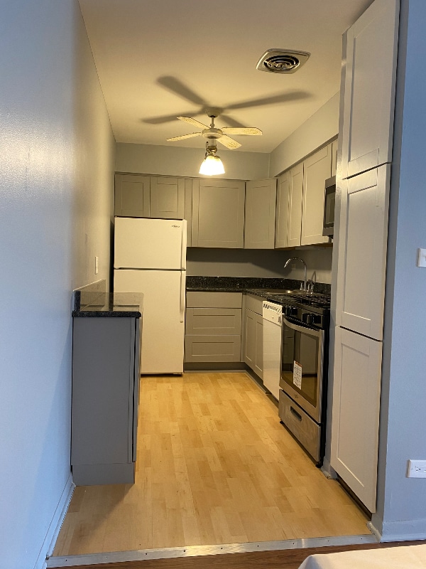 Photo - 8232 Niles Center Rd Apartment