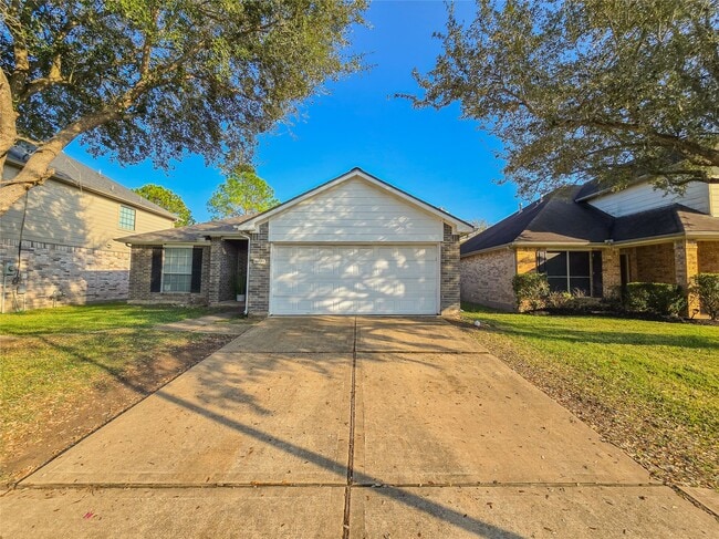 Foto del edificio - 16131 Taloncrest Dr