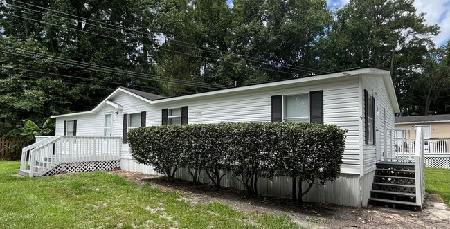 Building Photo - 6803 Waters Ave