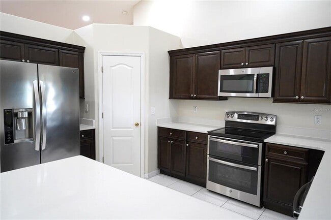 Foto del edificio - 1067 Princeton Dr