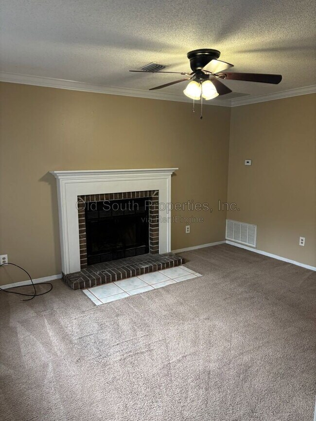 Foto del edificio - 6427 Lanier Dr