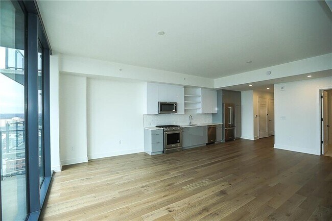 Building Photo - 788 West Marietta St NW