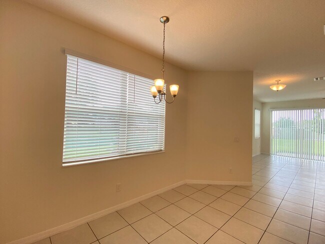 Building Photo - 3BD/2.5BA Town Home in Sawgrass Landing In...