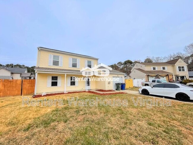 Building Photo - 835 Deer Path Trail