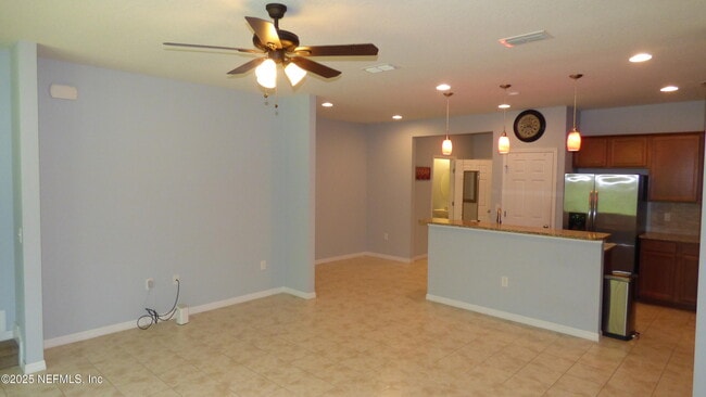 Building Photo - 7013 Coldwater Dr