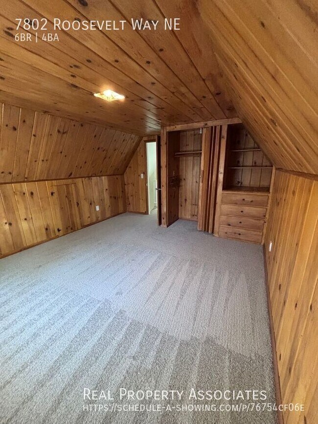 Foto del edificio - 7802 Roosevelt Way NE