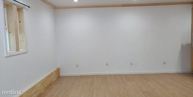 Foto del edificio - 1 br, 1 bath Apartment - 4032 Doane St