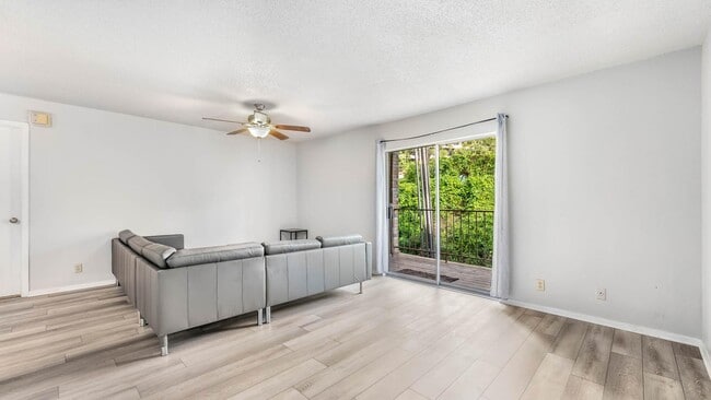 Building Photo - 4119 Medical Dr