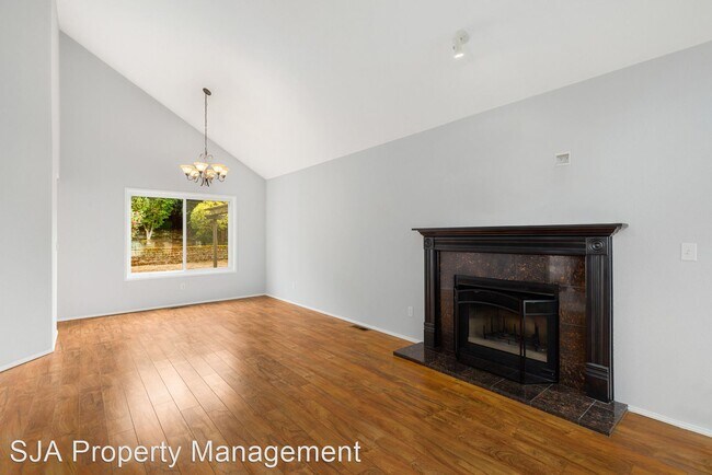 Building Photo - 3 br, 2.5 bath House - 13380 122nd Pl NE