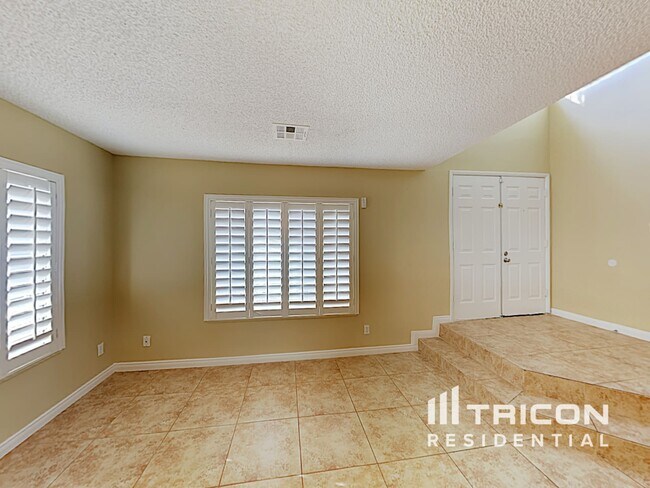 Building Photo - 1446 Lodgepole Dr