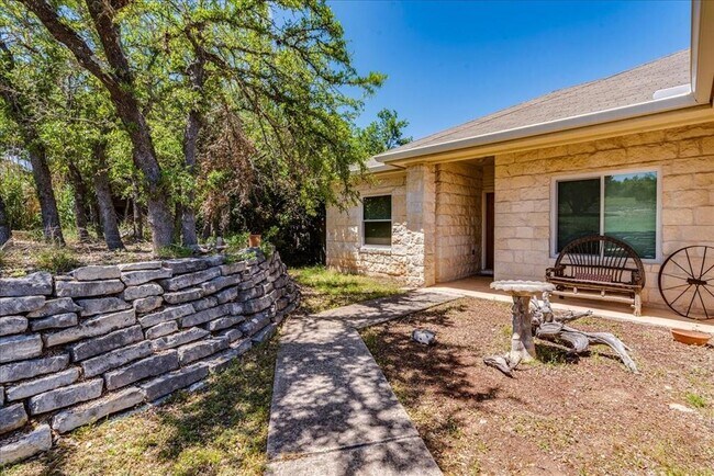 Building Photo - 1200 Deer Creek Cir