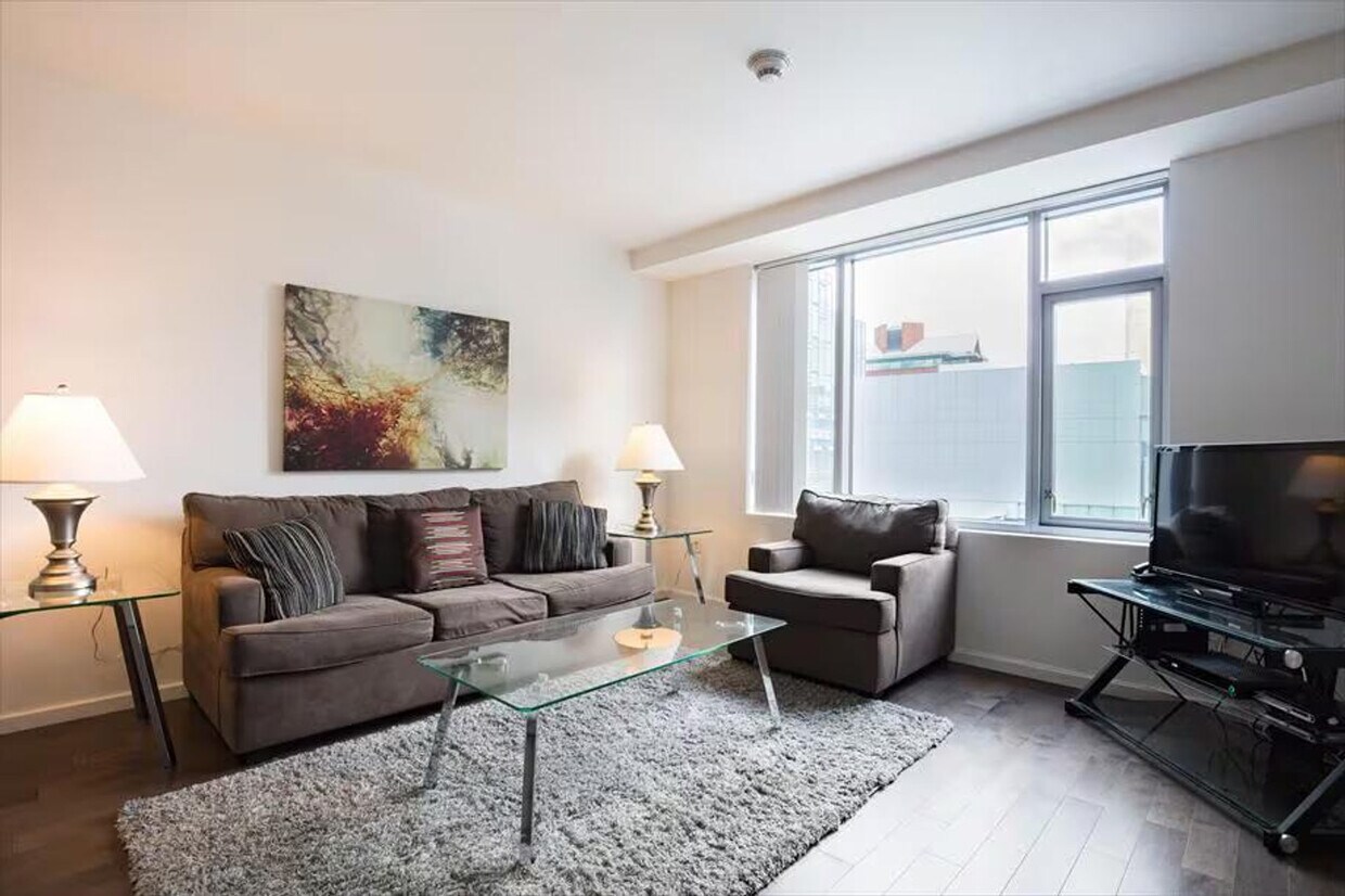 Foto principal - 300 Kendall St