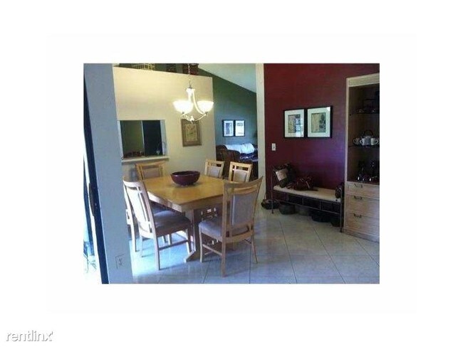 Foto del edificio - 5793 Parkwalk Dr