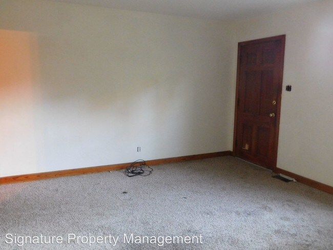 Foto del edificio - 11199 Elmont Rd