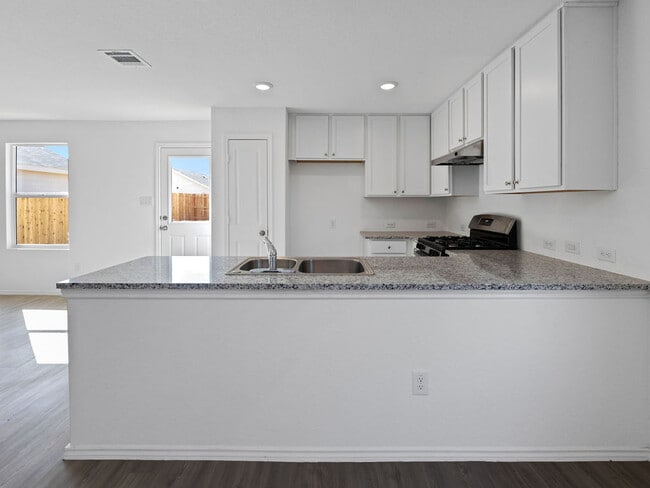 Building Photo - 5937 Antonio Pl