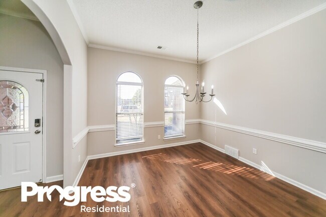Building Photo - 10442 Sanford Dr